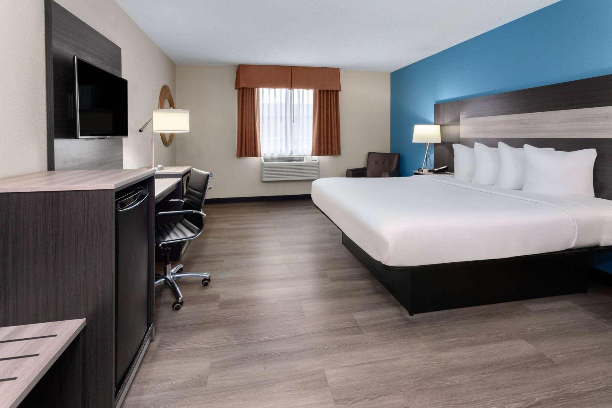 Baymont By Wyndham Copley Akron Exteriör bild