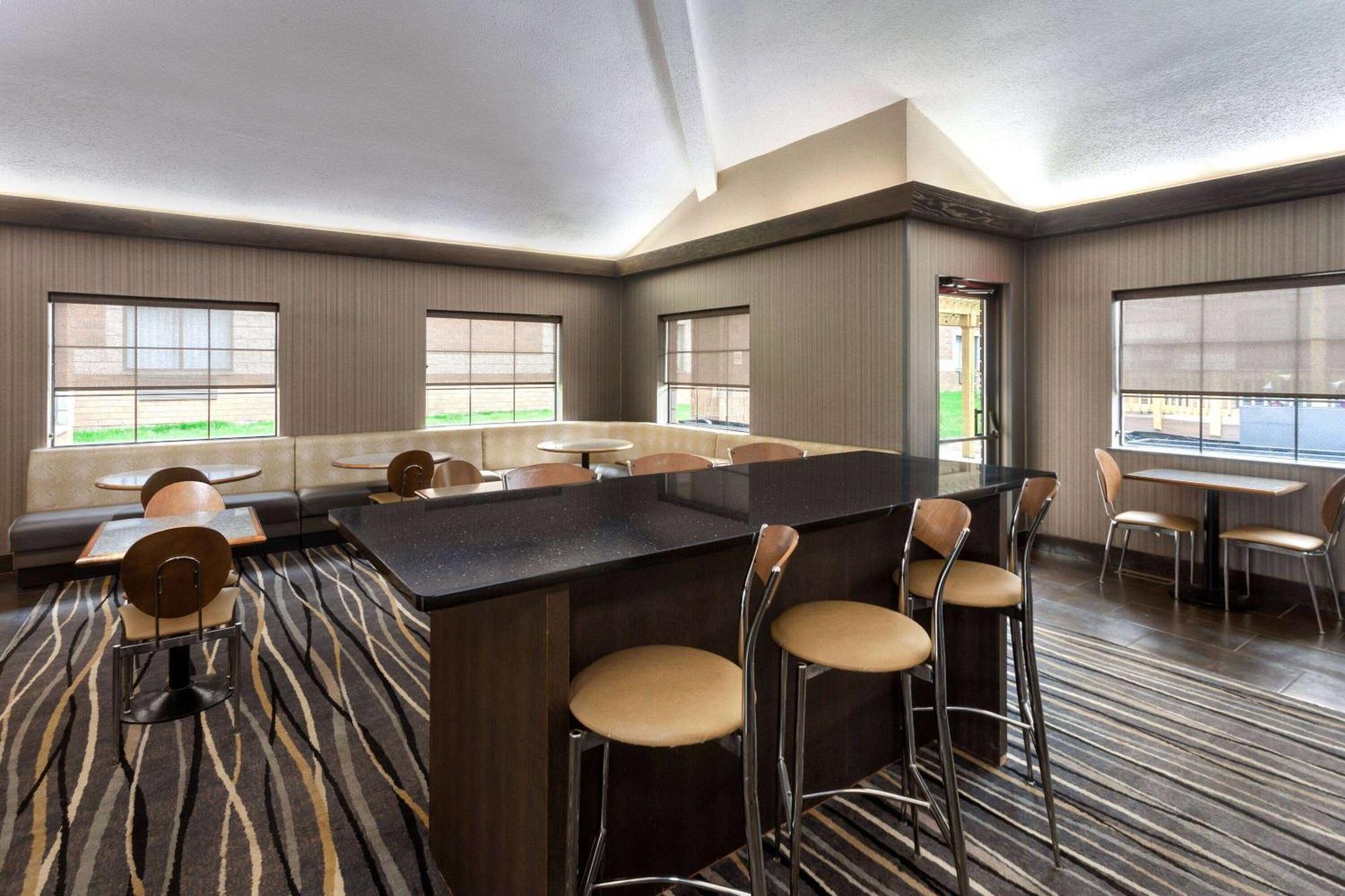 Baymont By Wyndham Copley Akron Exteriör bild